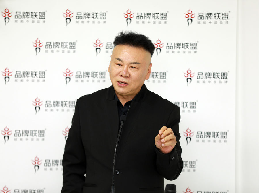 王鹏.JPG