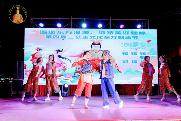 1756692627665661.jpg 3.jpg