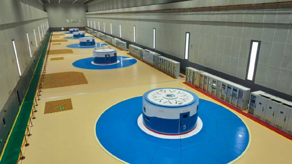 1756779769420146.jpg 2.jpg